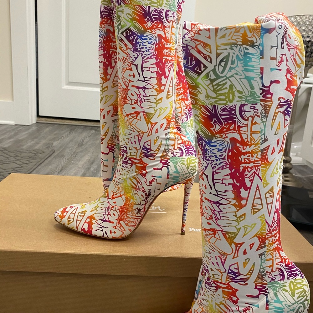 Gravitissima 100 Lycra thigh high multi colored boot. - Picture 3 of 4